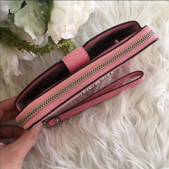 Final sale ✨Michael Kors jet set phone holder wallet wristlet - Picture 14 of 16